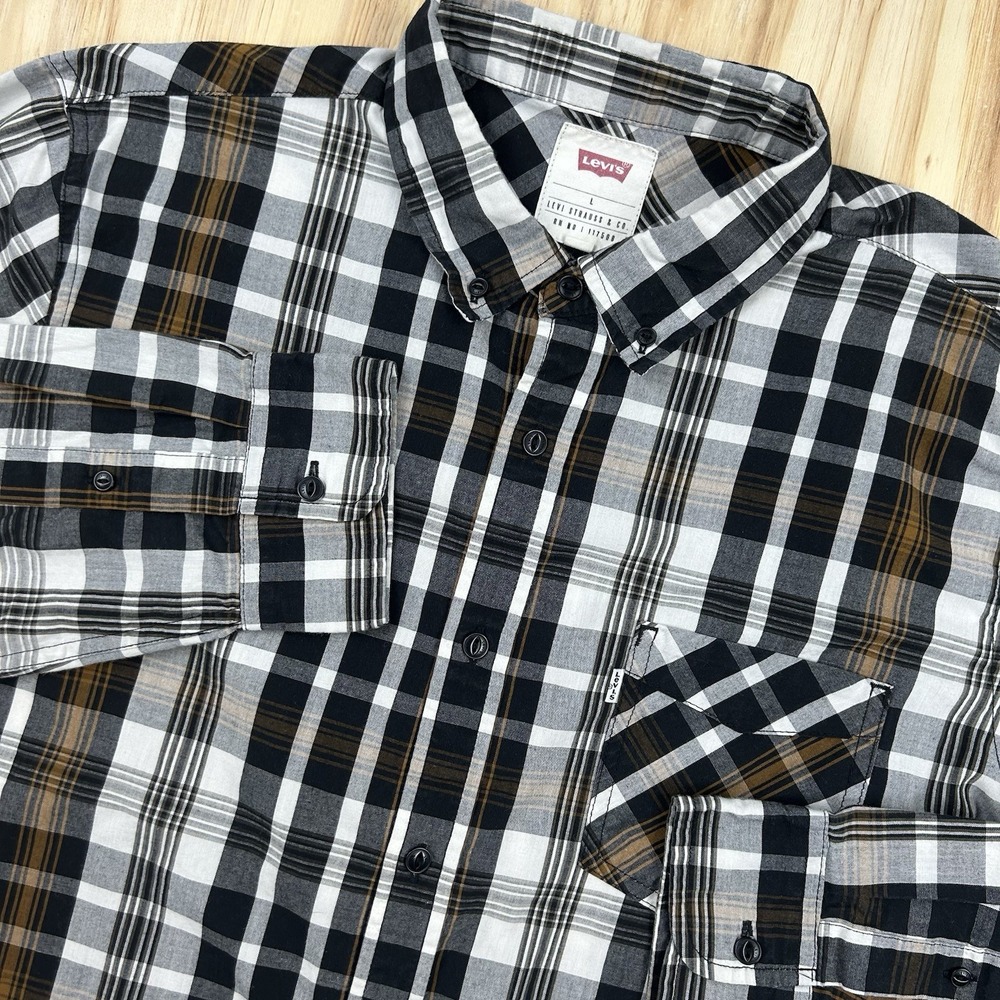 Levis Shirt‎ Mens L Black Gray Plaid Button Down Long Sleeve Casual Wear For Men